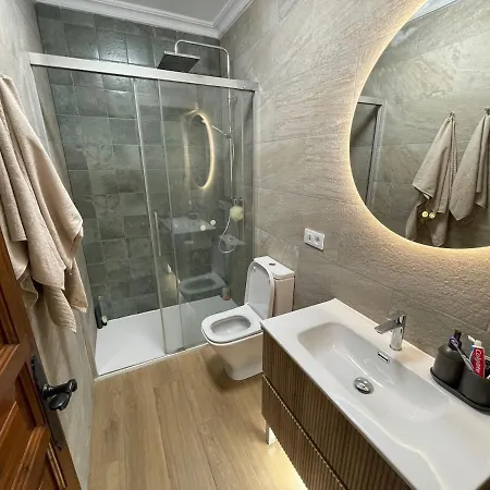 Charming With Amazing Ocean Views *