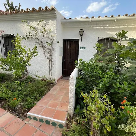 Charming With Amazing Ocean Views Apartment