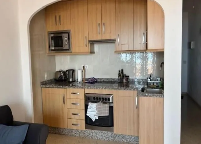 Apartment Charming With Amazing Ocean Views